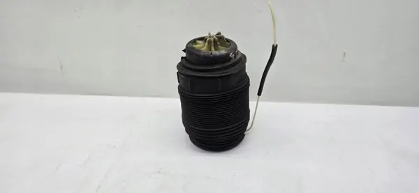 Ilmajousi taka oikea OEM A2123200825 Mercedes E-luokka W212 image 3