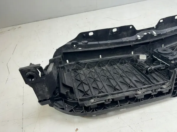 BMW G30LCI/SCU Airbag-Lenkradgitter image 9