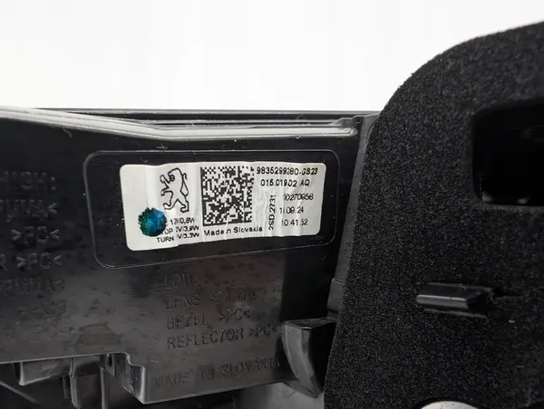 PEUGEOT 308 T10 Luz Trasera Derecha 2024 9835299280 image 6