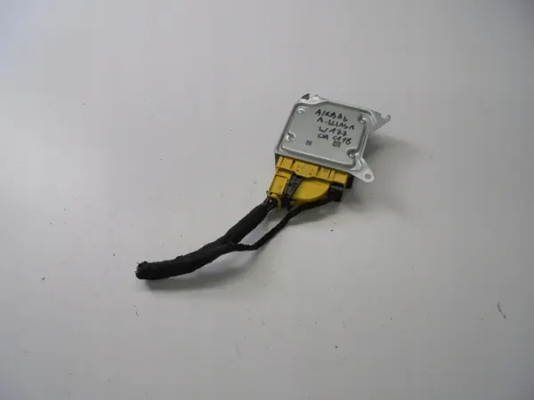 Módulo Sensor Airbag OEM A2479013703 Mercedes image 3