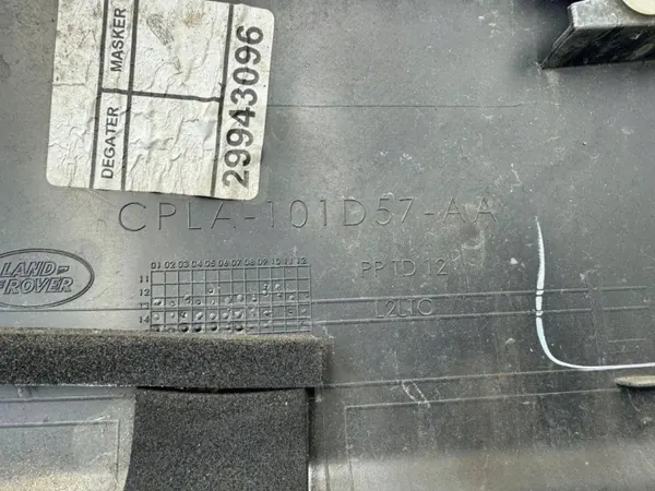 Protège-bas de seuil gauche Land Rover OEM CPLA101D57AA image 3