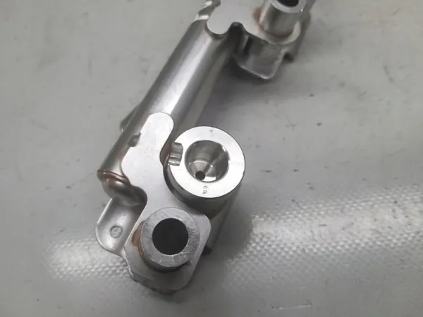 Rampe d'injection Ford OE d'occasion 2.0 EcoBoost FB5E-9F797-AD image 10