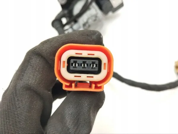 Cable de carga Porsche OEM 7P5915651A - Usado image 2