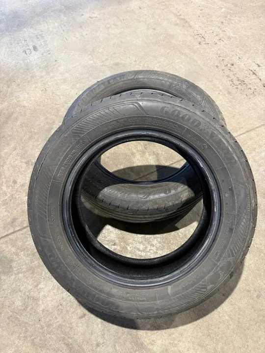 Goodyear 205/60R16 EfficientGrip Performance 2 image 2