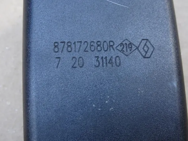 Dacia Sandero II etu-oikea turvavyön kiinnike OEM 878172680R image 4