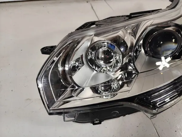 Faros Xenón Delantero Izquierdo Citroen C5 III X7 OEM 89903366 image 6