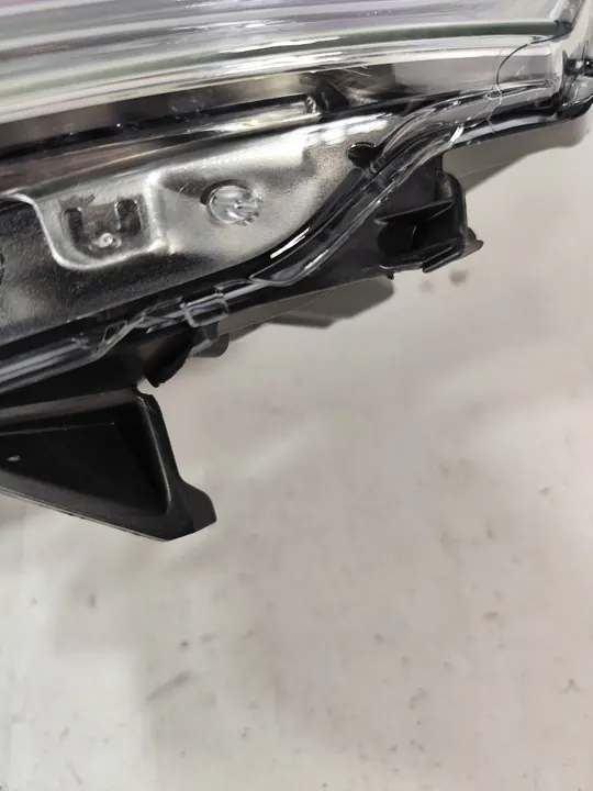 Faros Xenón Delantero Izquierdo Citroen C5 III X7 OEM 89903366 image 8