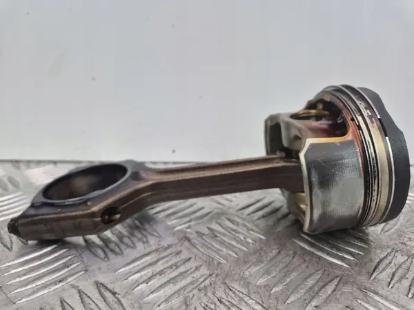 Piston avec Bielle OEM 084220 BMW X5 E70 image 3
