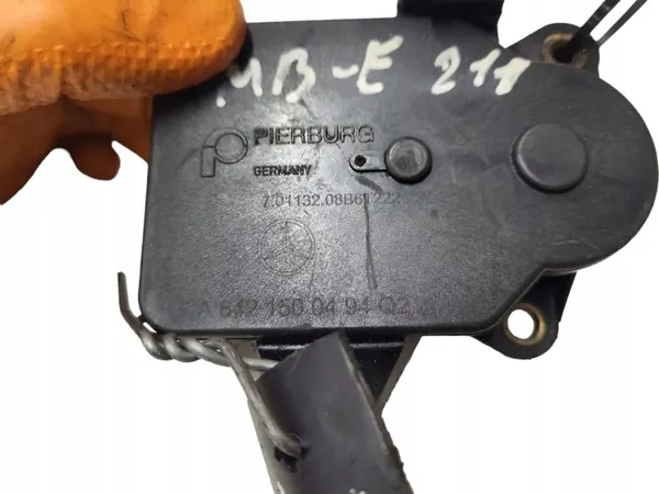 Mercedes-Benz Klappmotor OEM A6421500494Q2 Begagnad image 4