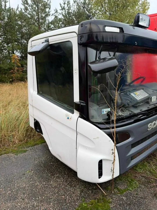 Cabina Scania CP14 Completa OEM 2034468 - Usada image 3