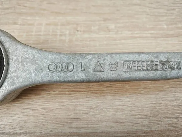 Braccio di Controllo Anteriore Sinistro Audi A6 C7 2.0 TDI 8K0407505R image 5