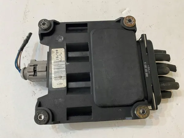 VW SKODA AUDI SEAT Solenoid Valve 6Q0906625A image 5