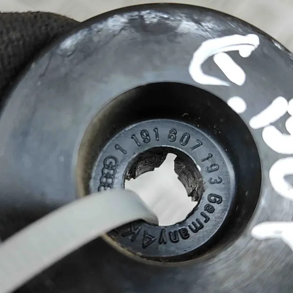 VW Corrado Reperationssats 2.9L 1994 OEM 191807193 image 6