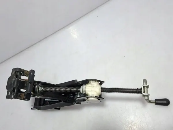 Kit d'outils Audi A3 S3 8P 2008 OEM 1K0011031J image 5