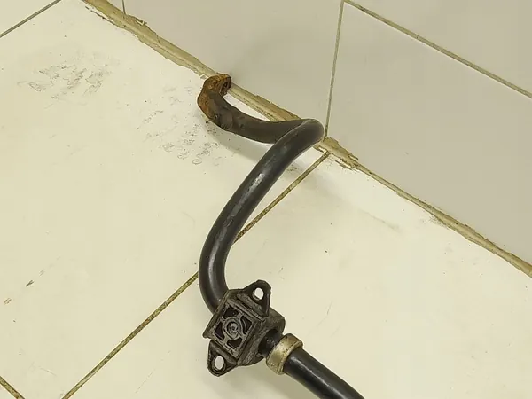 Toyota FRC37217 Front-Stabilisatorstange - Gebraucht image 5
