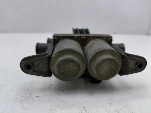 Koelvloeistofregelklep BMW X5 E53 2005 OEM 8374995 image 5