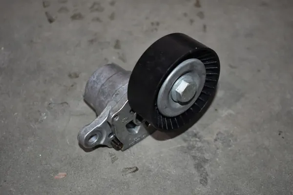 Tendeur de courroie trapézoïdale OEM 06M903133J 555 Porsche Audi image 2