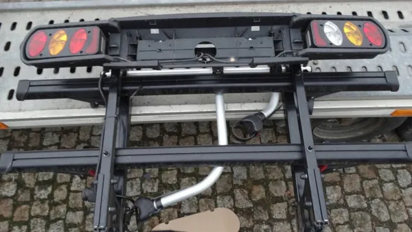 Porte-vélo OEM 2020 P1AR2T3S7X5 pour VW Crafter II image 3
