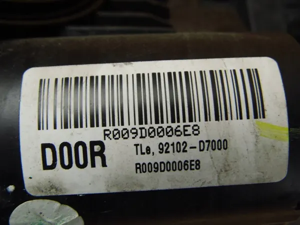 HYUNDAI TUCSON III 15-18 Faro Derecho Europa 92102-D7000 image 8