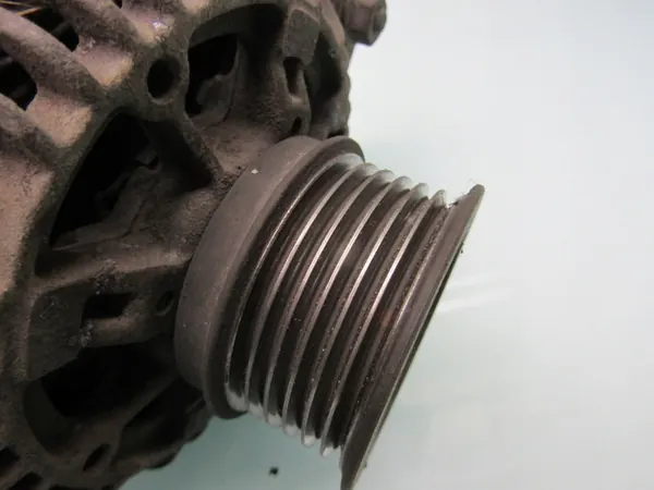 MOVANO 00R 2.5 D Alternator image 5