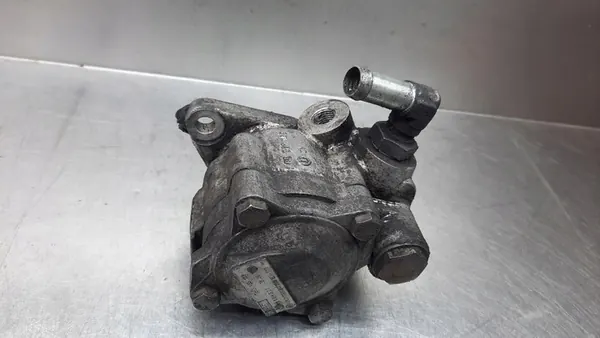 Bomba de direção assistida Renault Master II 2.5D 97-10R OEM 7700300535/E image 3