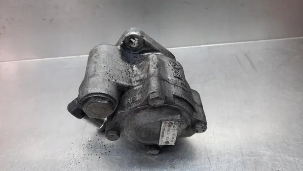 Bomba de direção assistida Renault Master II 2.5D 97-10R OEM 7700300535/E image 4