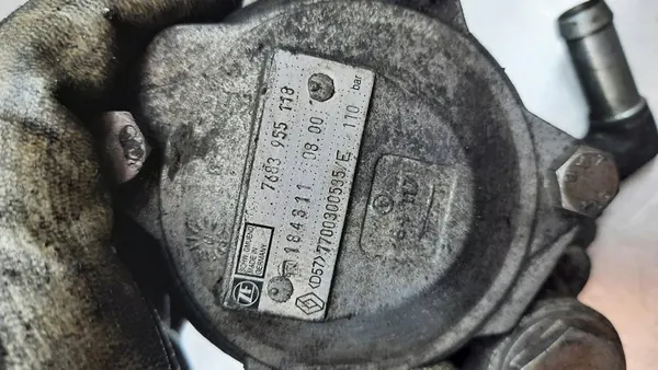 Bomba de direção assistida Renault Master II 2.5D 97-10R OEM 7700300535/E image 6