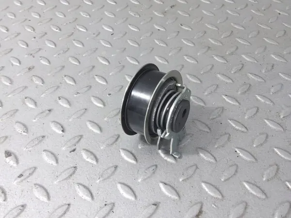 Distributieriemspanning Skoda Fabia Mk3 OEM 04C109479K image 3