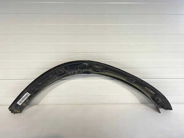 Mercedes GLS X167 Takaoikea mutasuoja OEM A1678842000 image 4