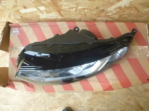 VASEN ETULAMPPU FORD ECOSPORT 12-17 image 4