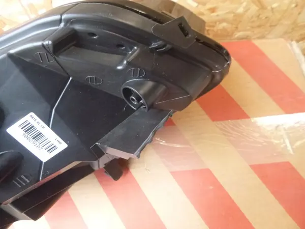 VASEN ETULAMPPU FORD ECOSPORT 12-17 image 7