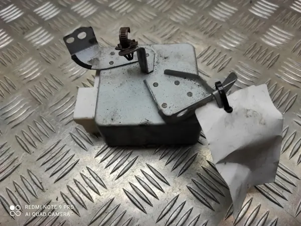 Módulo dirección asistida OEM 8965047101 Prius II image 2