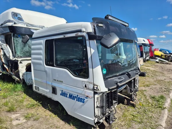 MAN TGS Euro 6 slaapcabine - OEM KABINA SYPIALNA GOŁA image 2