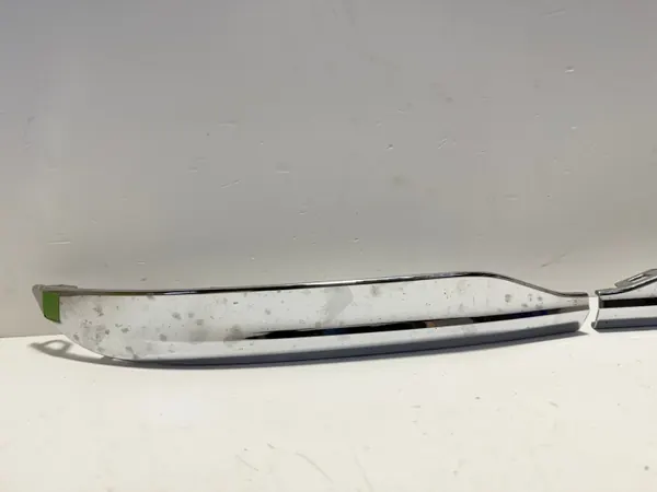 Volvo 32227993 Achterbumper Chromsier Inscription image 3