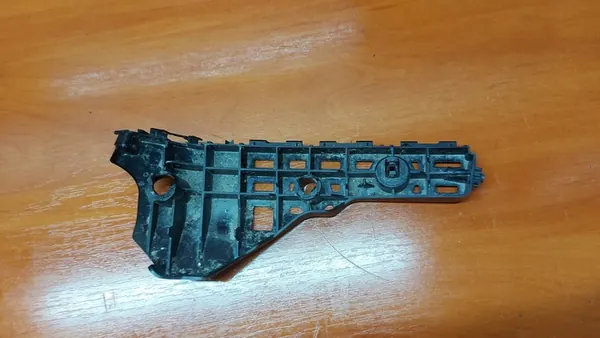 Copertura paraurti anteriore destro Toyota Land Cruiser FJ120 image 7