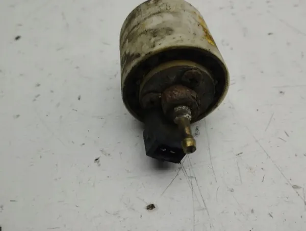 BMW Webasto Bränslepump OEM AMD134730 - Begagnad image 5