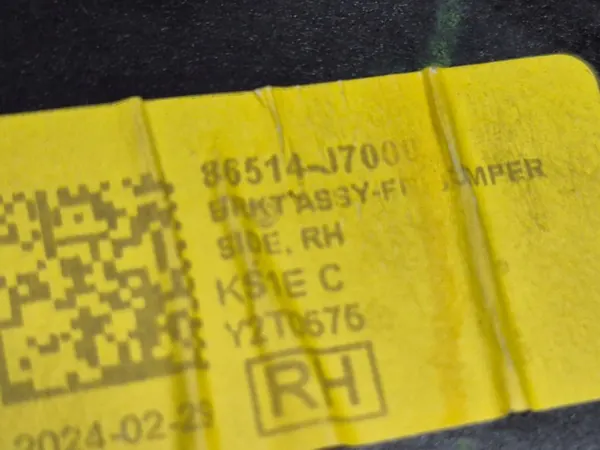 KIA CEED III Deslizamento de montagem do para-choque dianteiro direito OEM image 6