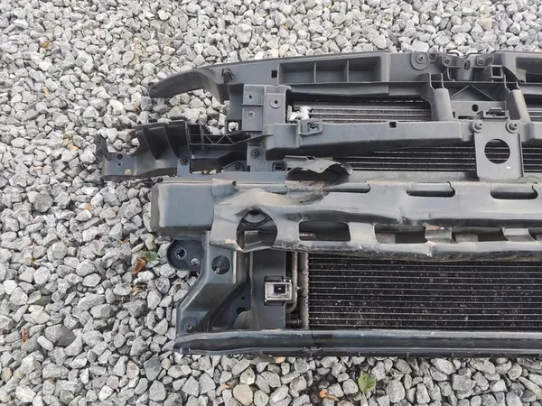 Framkylarefläktset VW Golf Plus Lift 2.0 TDI image 3