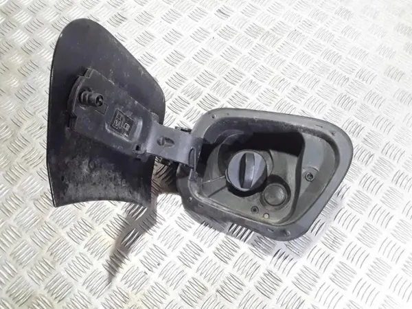 Tampa de depósito OEM 13461777 para Opel Crossland X image 3