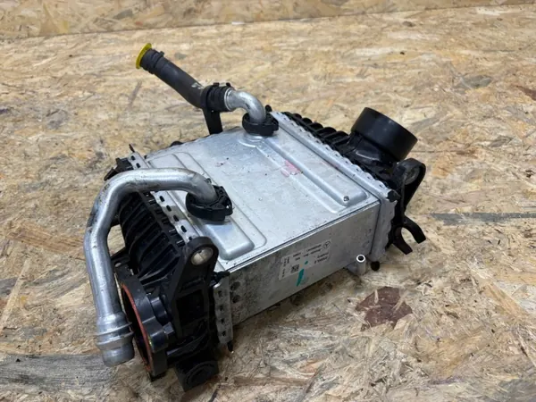 Mercedes Intercooler A6540904101 - Begagnad OE-Del image 3