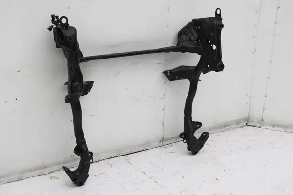 Audi A6 4G C7 Etujousipalkki OEM bt-cars-32363 image 3