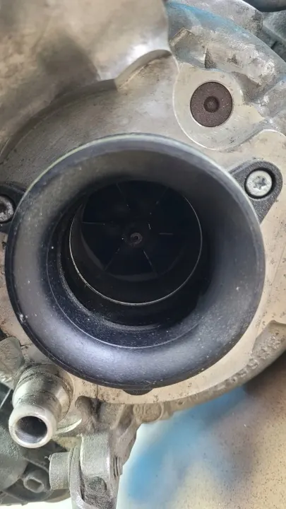 Turbo 8596255 BMW X6 G06 3.0 Dieselille image 10