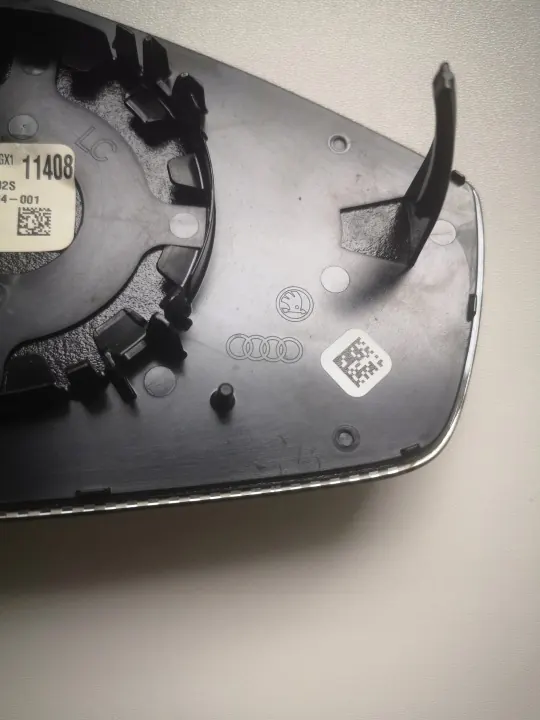 Inserción Espejo Izquierdo Fotocrom VW TIGUAN III 2023 OEM image 5