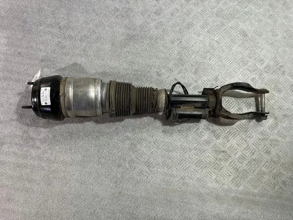 Begagnad vänster bak luftfjädring OEM A1663204266 Mercedes image 5