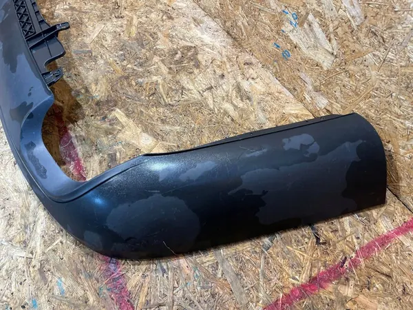 VW Passat B6 05-10 Spoiler Posteriore image 2