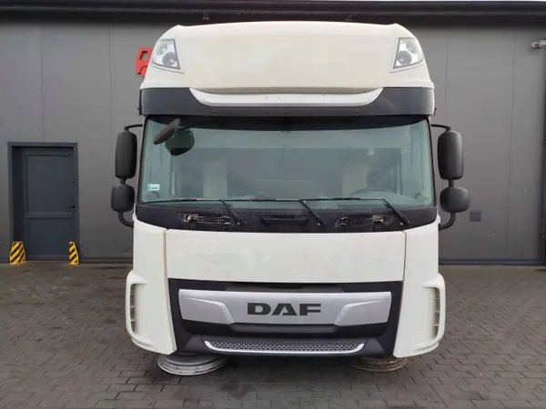 DAF XF 106 Lift Ohjaamo - OEM KABINA DAF XF 106 LIFT image 2