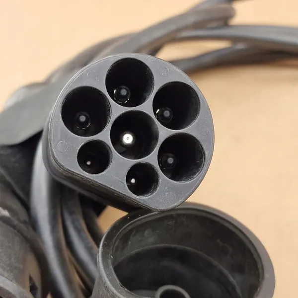 Laddkabel för Volvo XC60 XC90 XC40 C40 V90 V60 S90 S60 PS*NF 32257309 image 3