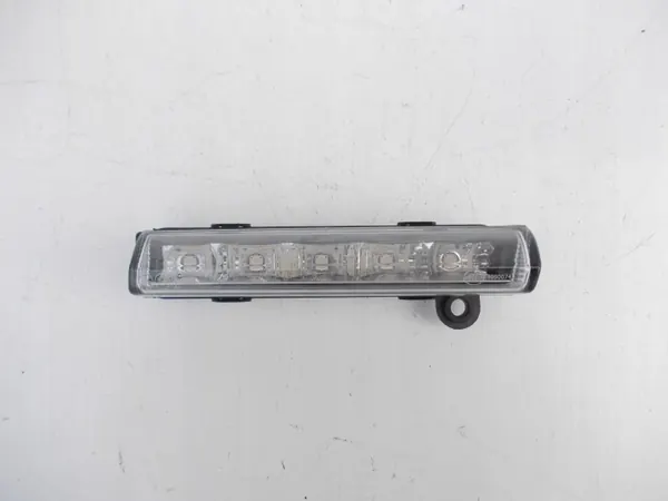 LED dagrijlicht rechts Mercedes Actros MP4 A9608201056 image 2