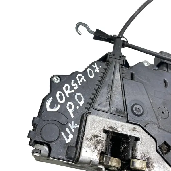 Höger framdörrslås OPEL CORSA D 13258279 image 6