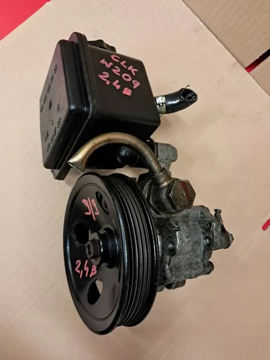 Bomba de direção assistida Mercedes-Benz C W203 2002 OEM image 2